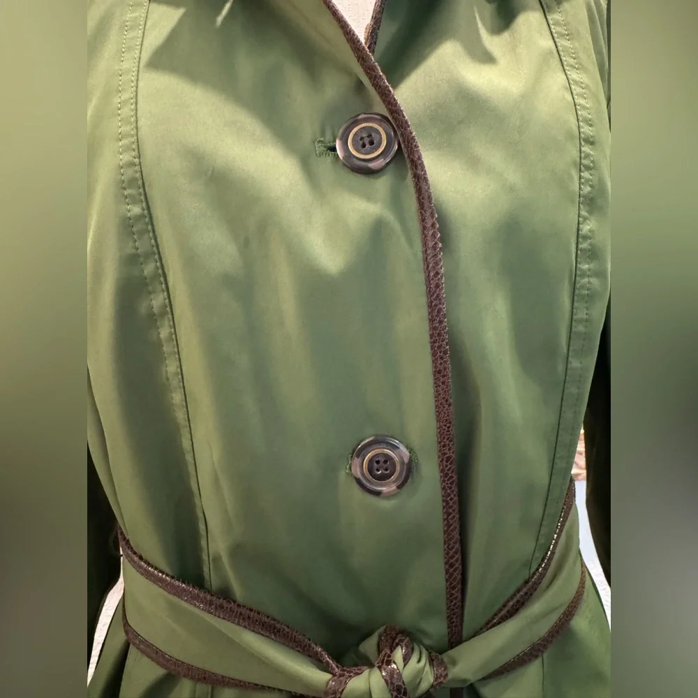Dennis by Dennis Basso Green & Brown Belted Water Resistant Trench Coat- size L